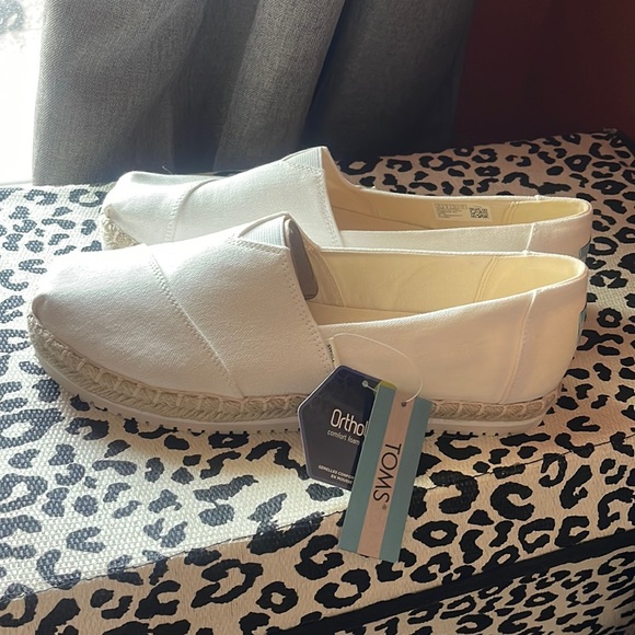Toms Shoes - Tom’s Womens Alpargata Platform Rope White Canvas Slip On Shoes Size 10 NWT